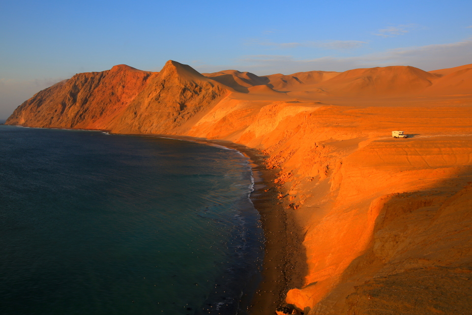 Paracas National Reserve - Song of the Road